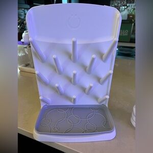 White and Grey Ubbi Baby Bottle Drying Rack (missing pacifier basket)